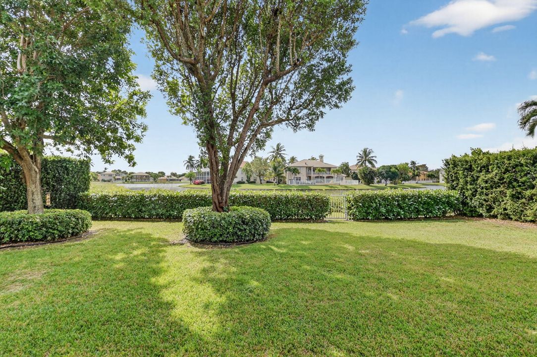 For Rent: $5,000 (5 beds, 3 baths, 3574 Square Feet)