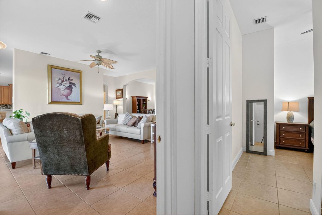 For Rent: $5,000 (5 beds, 3 baths, 3574 Square Feet)