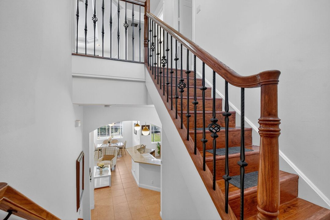 For Rent: $5,000 (5 beds, 3 baths, 3574 Square Feet)