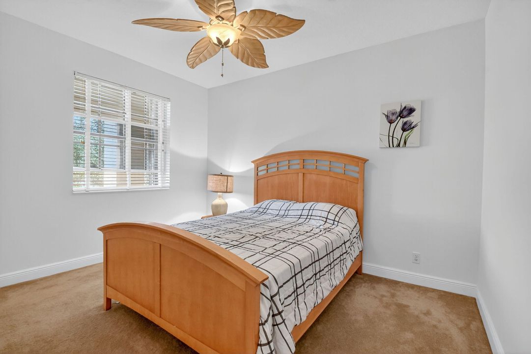 For Rent: $5,000 (5 beds, 3 baths, 3574 Square Feet)