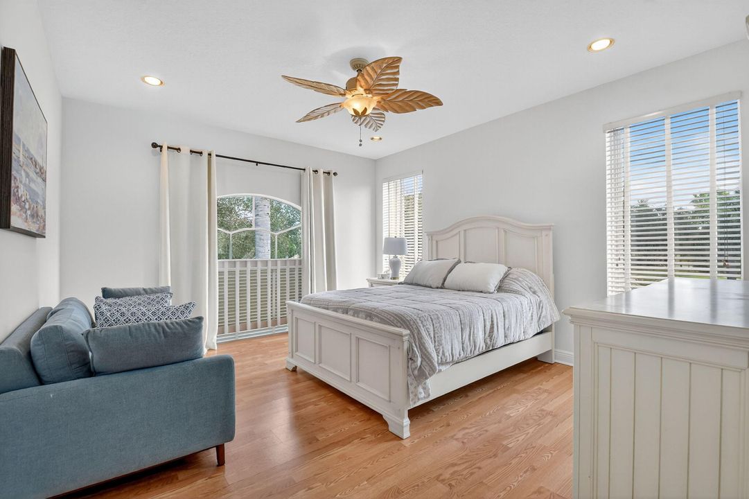 For Rent: $5,000 (5 beds, 3 baths, 3574 Square Feet)