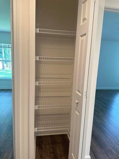 出租: $2,750 (2 贝兹, 1 浴室, 1029 平方英尺)