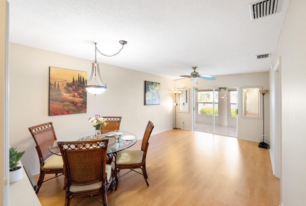 En Venta: $159,000 (2 camas, 2 baños, 913 Pies cuadrados)