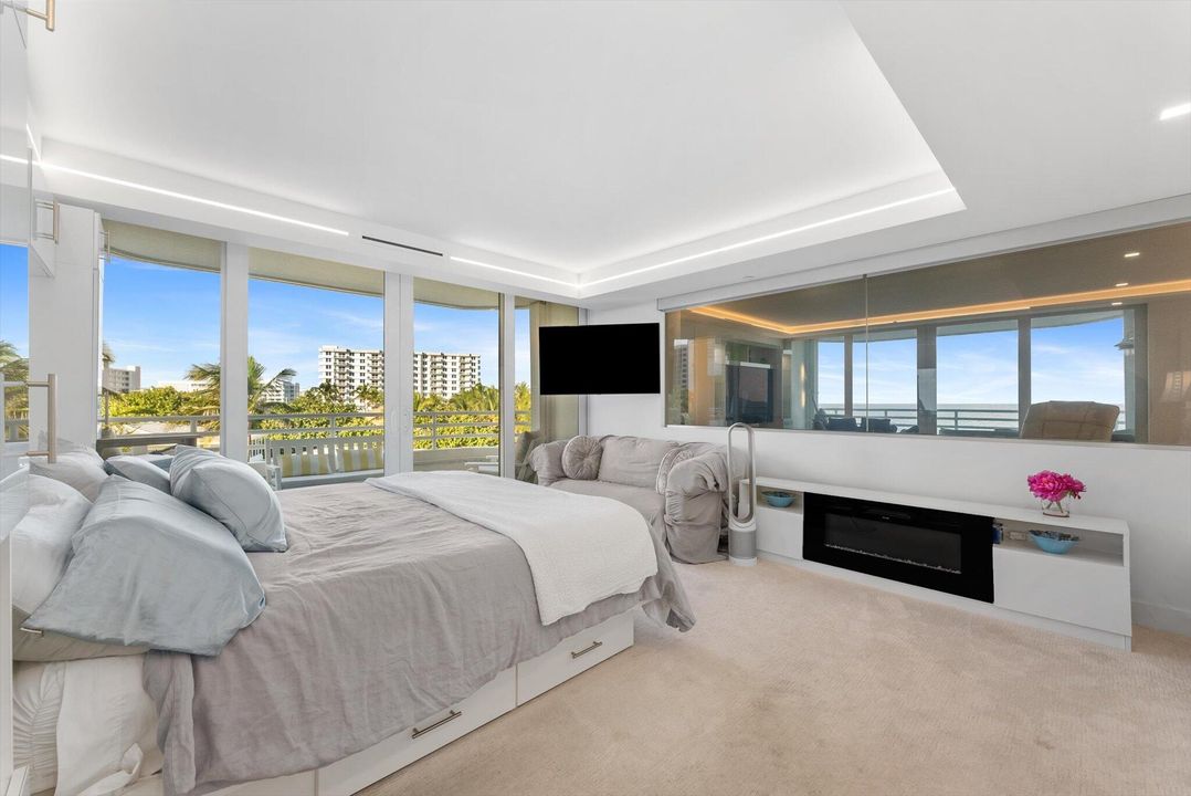 For Sale: $2,000,000 (2 beds, 2 baths, 2210 Square Feet)