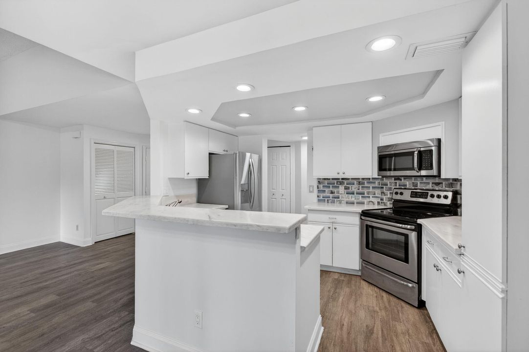 En Venta: $469,000 (2 camas, 2 baños, 1261 Pies cuadrados)