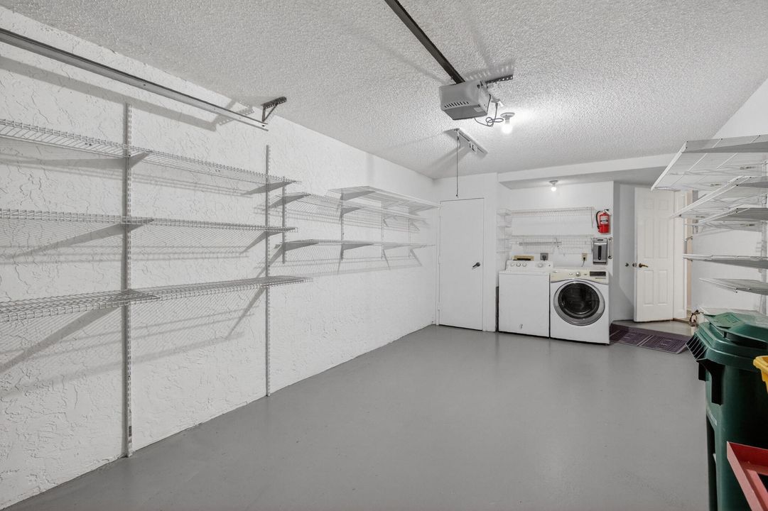 En Venta: $469,000 (2 camas, 2 baños, 1261 Pies cuadrados)