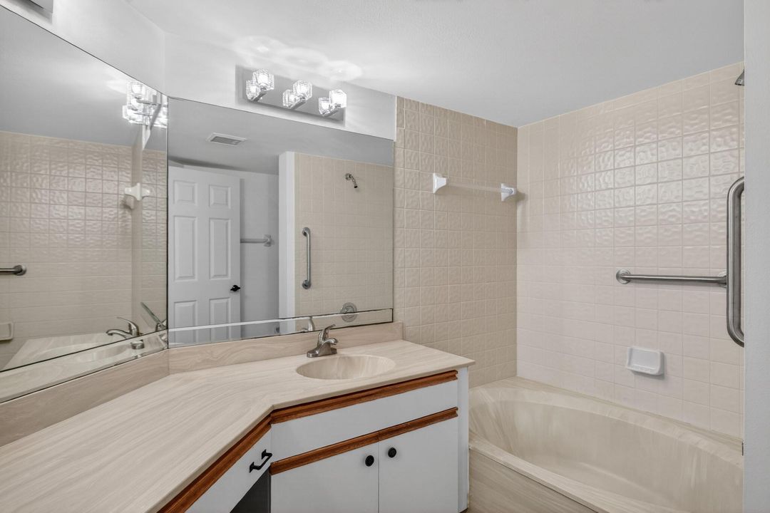 En Venta: $469,000 (2 camas, 2 baños, 1261 Pies cuadrados)