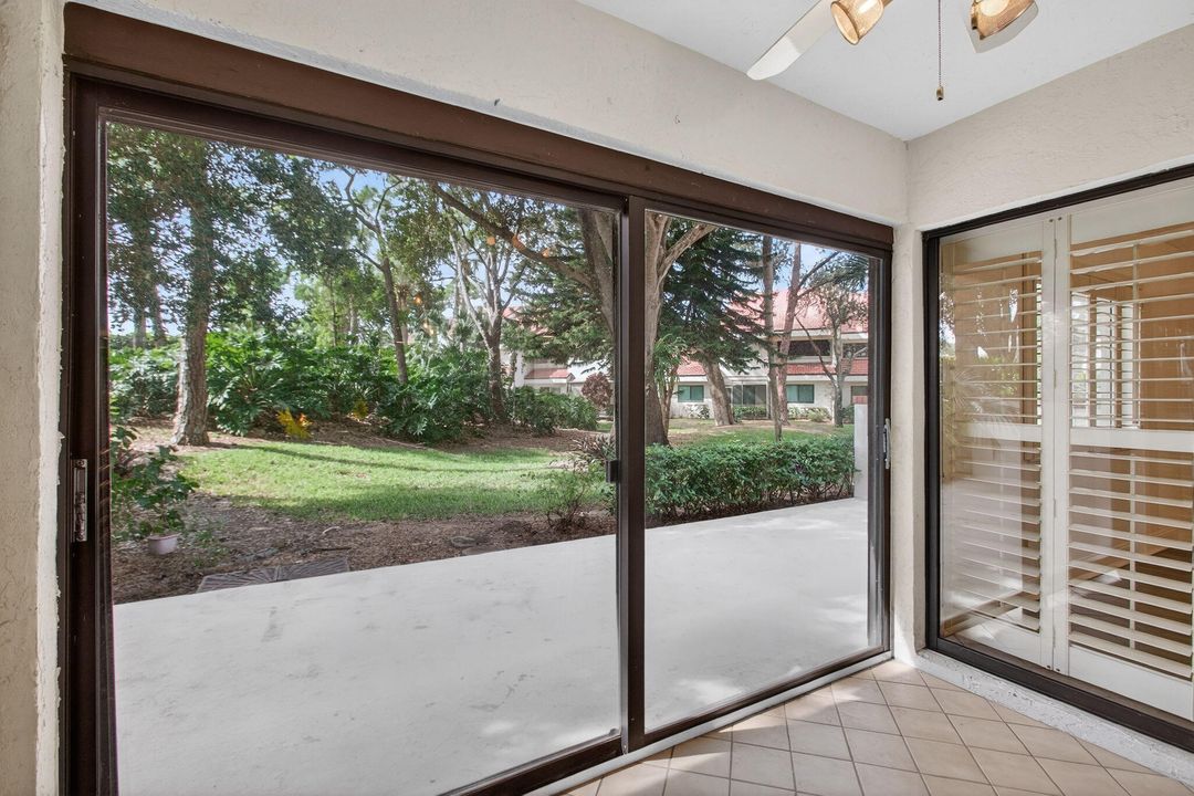 En Venta: $469,000 (2 camas, 2 baños, 1261 Pies cuadrados)