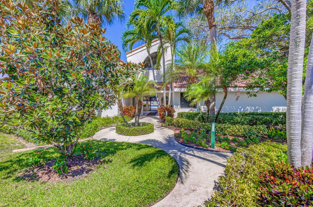 En Venta: $469,000 (2 camas, 2 baños, 1261 Pies cuadrados)