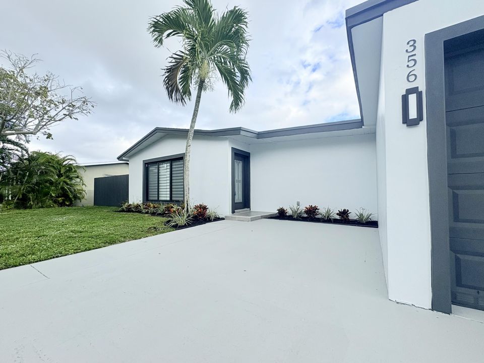 待售: $569,000 (4 贝兹, 2 浴室, 1344 平方英尺)