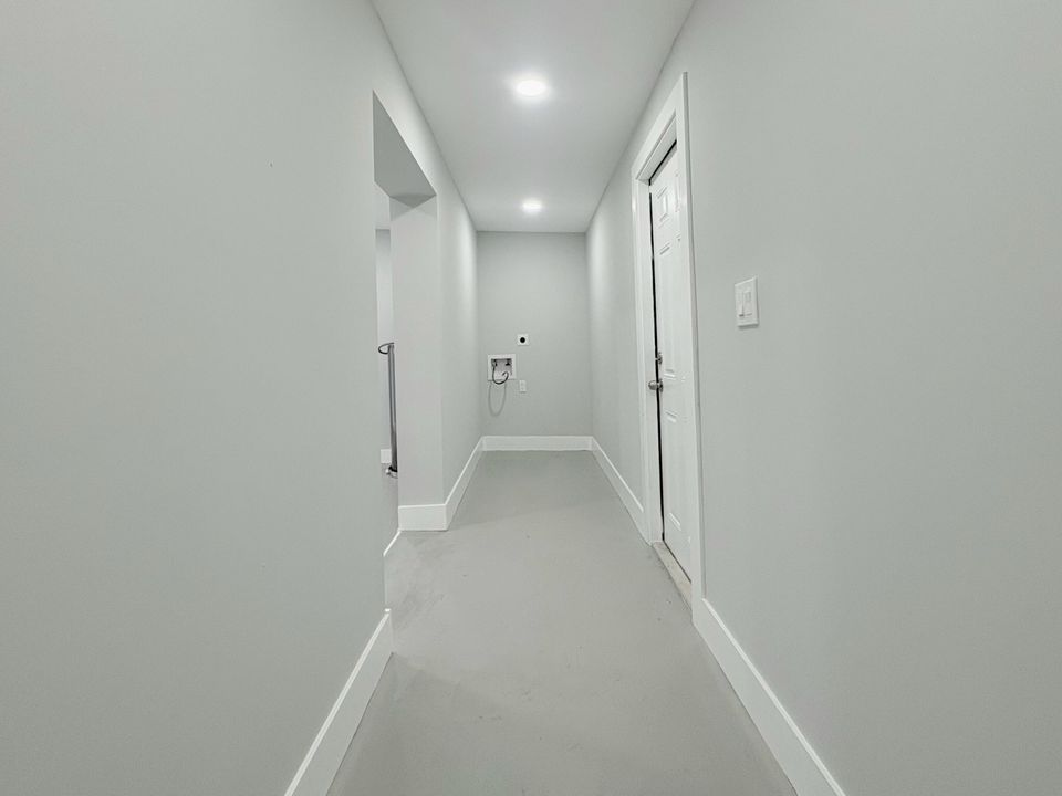 待售: $569,000 (4 贝兹, 2 浴室, 1344 平方英尺)