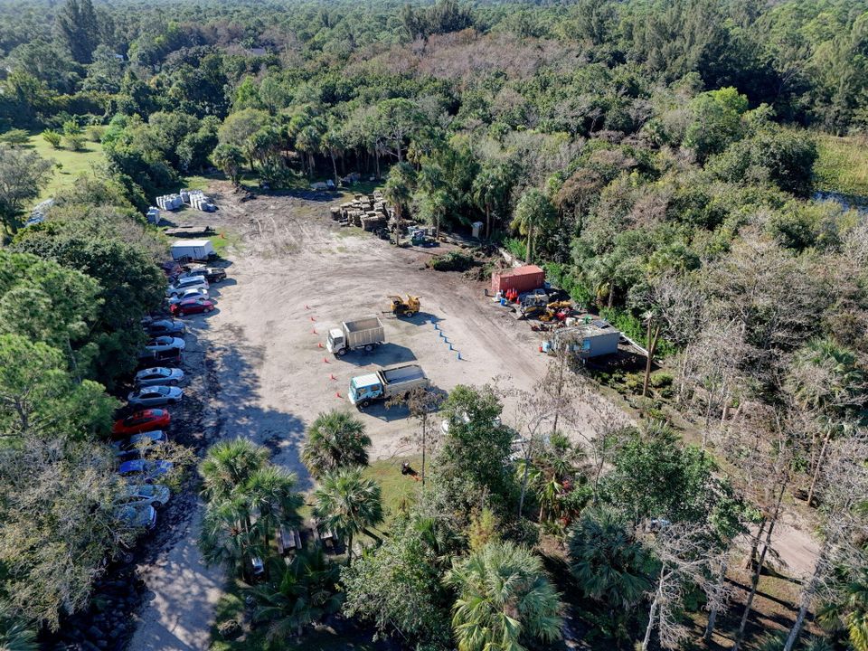 待售: $1,600,000 (2 贝兹, 1 浴室, 1280 平方英尺)