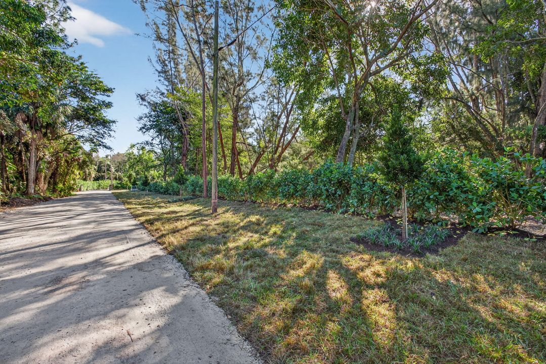 待售: $1,600,000 (2 贝兹, 1 浴室, 1280 平方英尺)