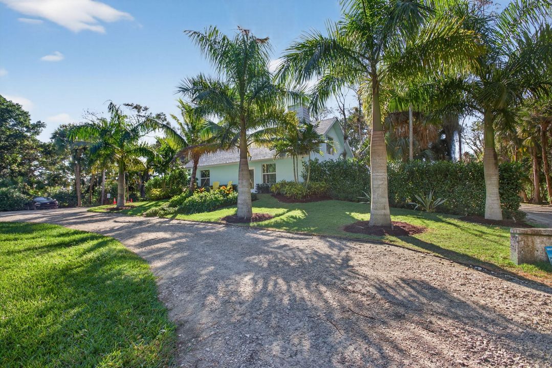 待售: $1,600,000 (2 贝兹, 1 浴室, 1280 平方英尺)