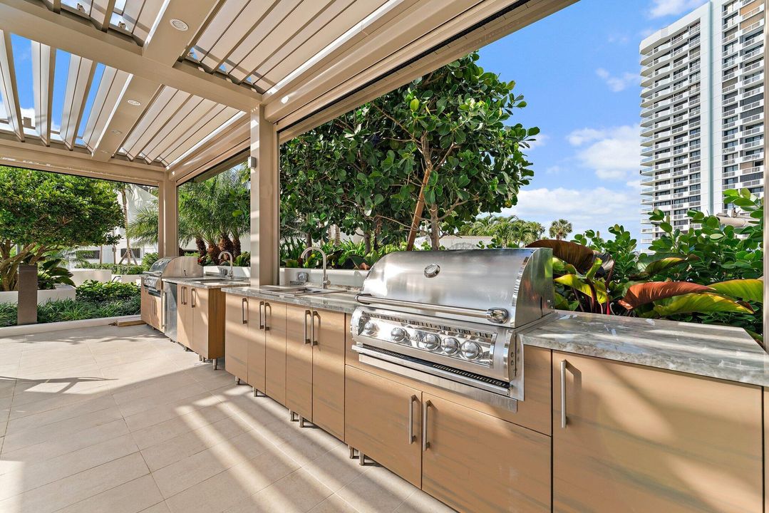 待售: $895,000 (2 贝兹, 2 浴室, 2444 平方英尺)