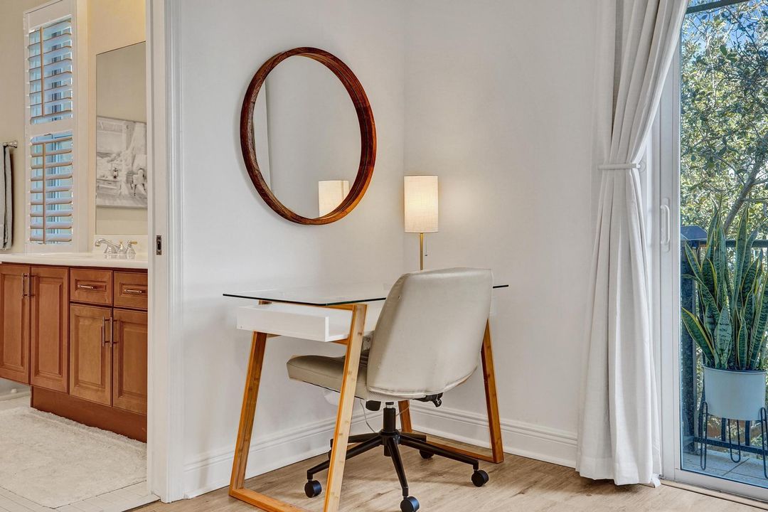 出租: $5,500 (3 贝兹, 3 浴室, 2334 平方英尺)