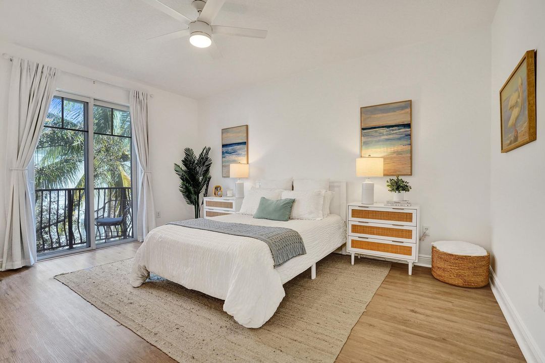 出租: $5,500 (3 贝兹, 3 浴室, 2334 平方英尺)