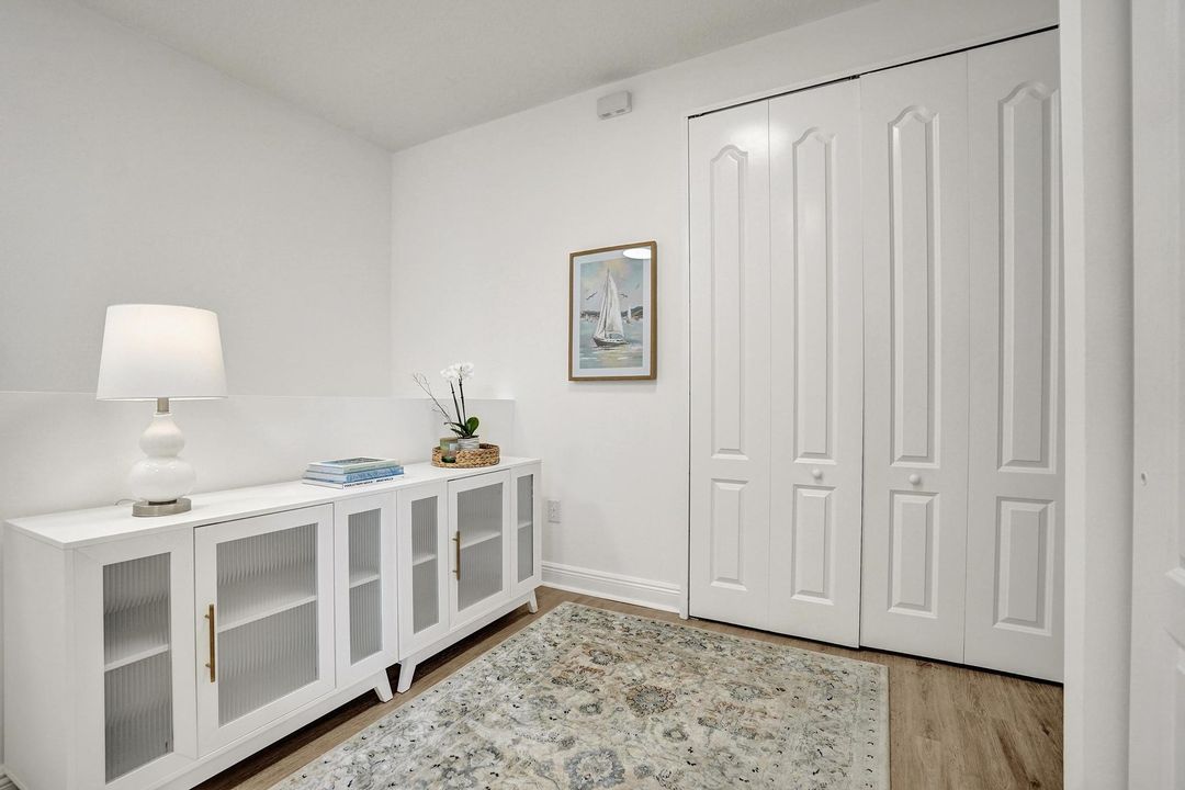 出租: $5,500 (3 贝兹, 3 浴室, 2334 平方英尺)