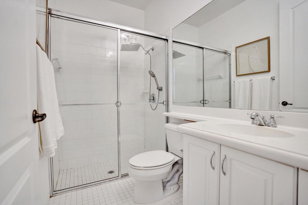 出租: $5,500 (3 贝兹, 3 浴室, 2334 平方英尺)