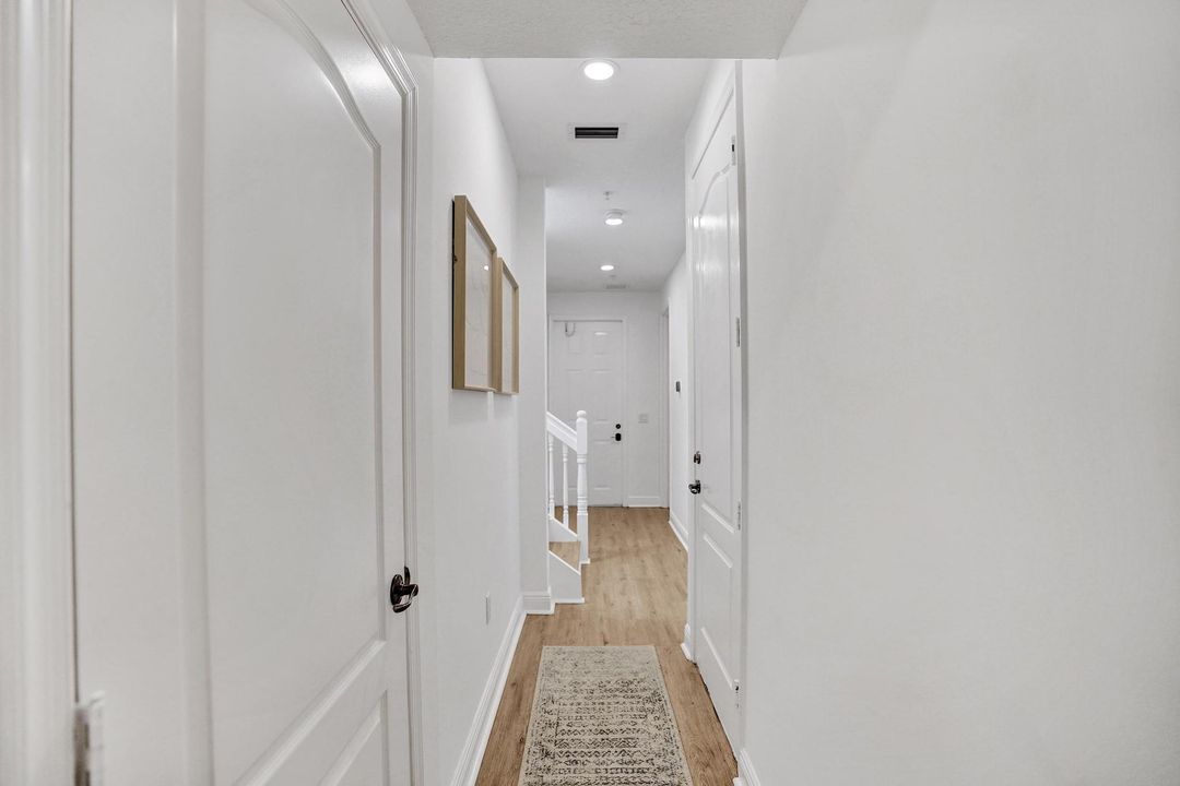 出租: $5,500 (3 贝兹, 3 浴室, 2334 平方英尺)