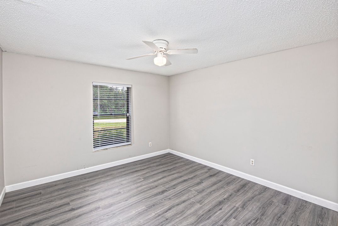 For Sale: $399,000 (3 beds, 2 baths, 1537 Square Feet)