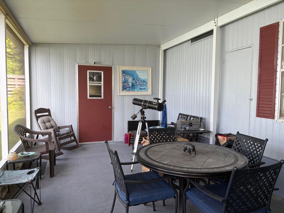 На продажу: $35,000 (2 спален, 2 ванн, 1460 Квадратных фут)