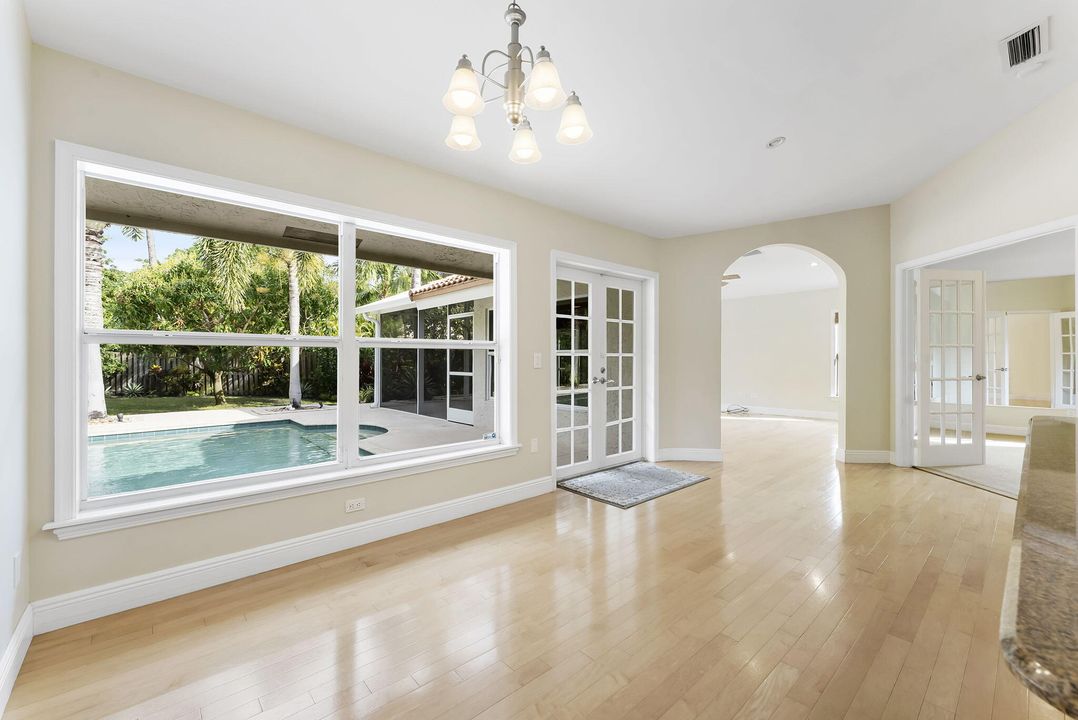 En Venta: $1,199,000 (4 camas, 2 baños, 2016 Pies cuadrados)