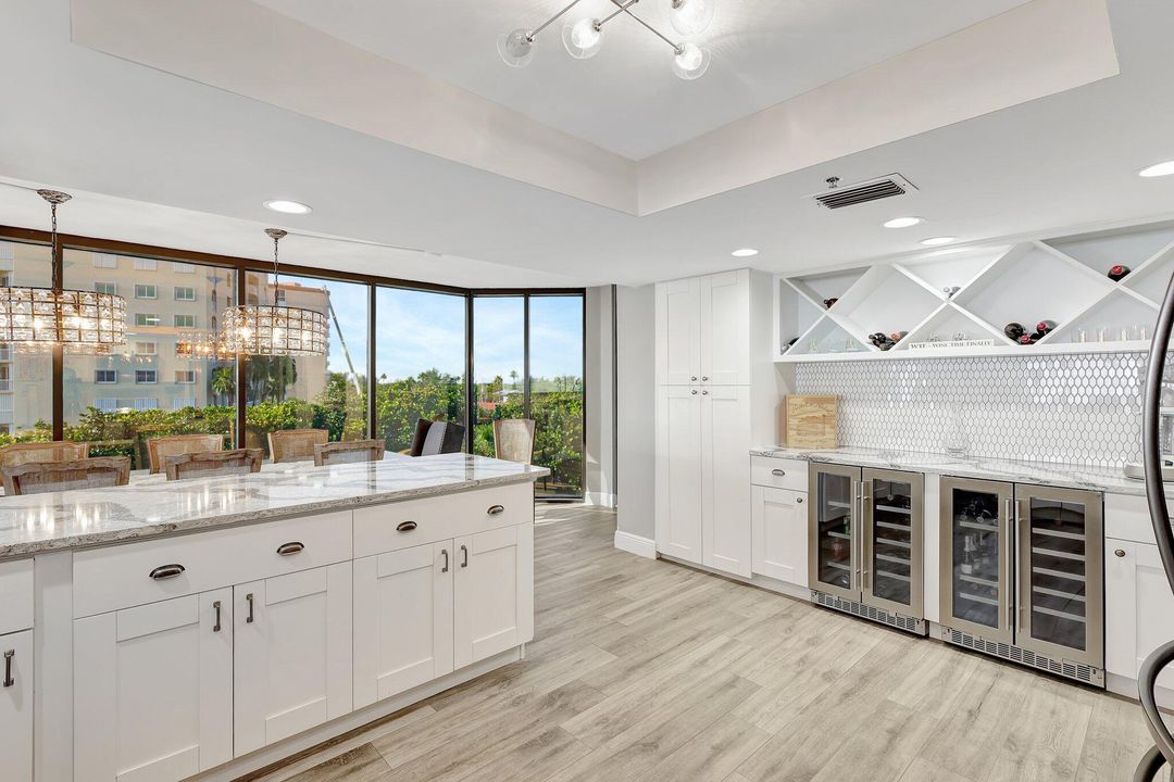 For Sale: $1,150,000 (3 beds, 2 baths, 2701 Square Feet)