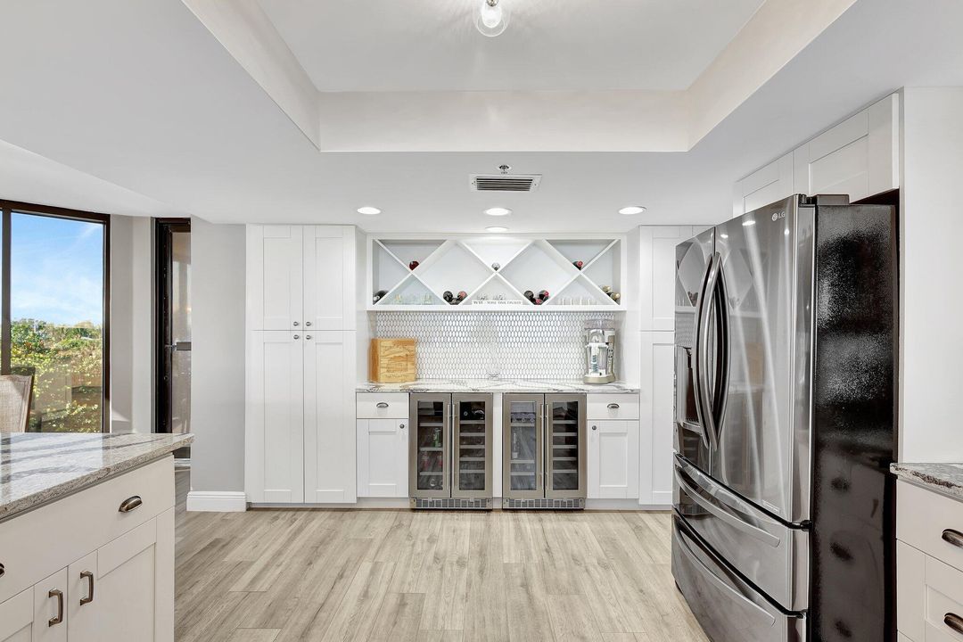 For Sale: $1,150,000 (3 beds, 2 baths, 2701 Square Feet)