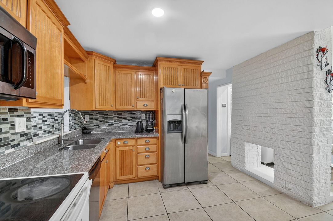 En Venta: $675,000 (0 camas, 0 baños, 1972 Pies cuadrados)