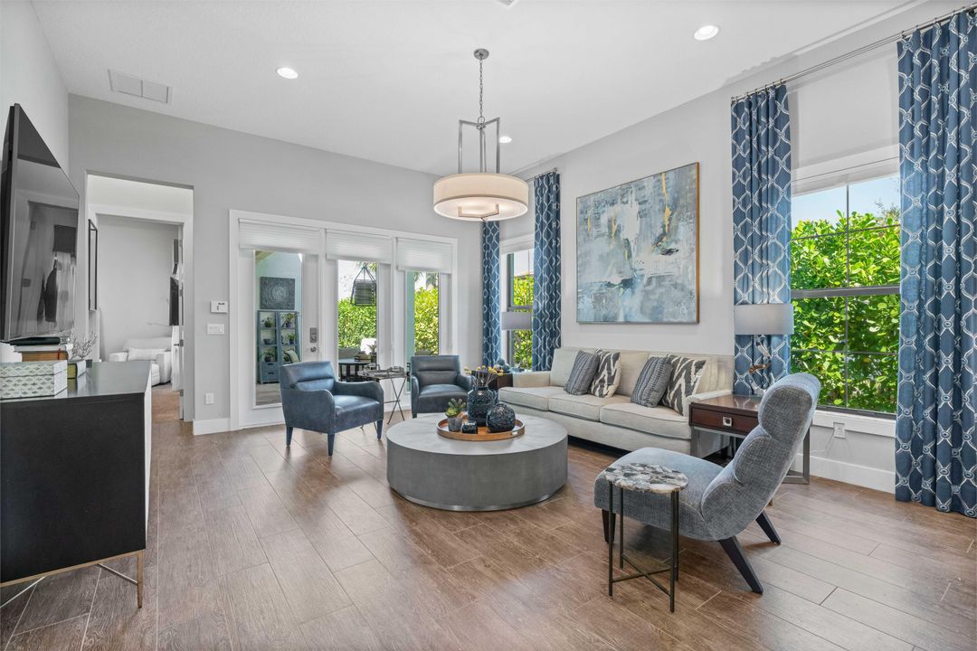 For Sale: $1,350,000 (3 beds, 3 baths, 2675 Square Feet)