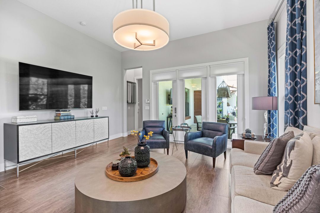 For Sale: $1,350,000 (3 beds, 3 baths, 2675 Square Feet)