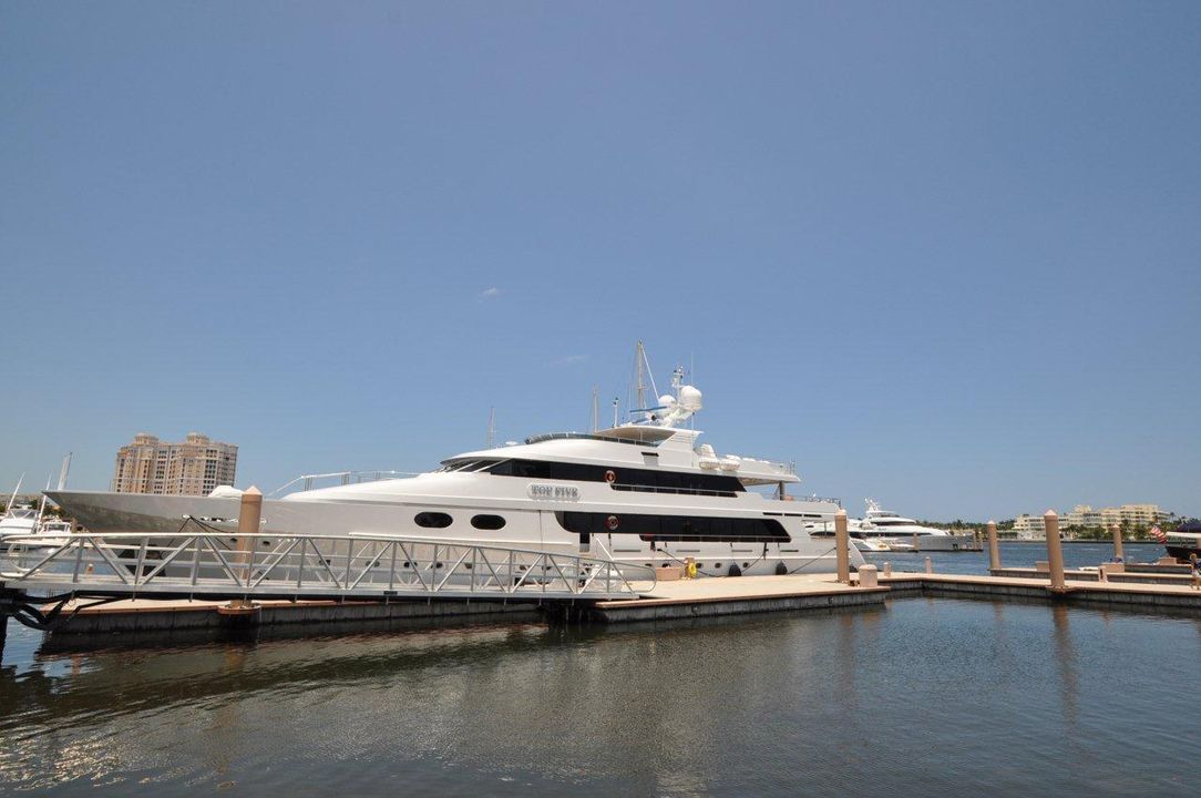 En Venta: $675,000 (0 camas, 0 baños, 1972 Pies cuadrados)