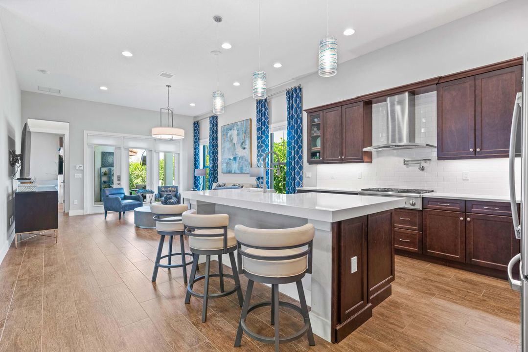 For Sale: $1,350,000 (3 beds, 3 baths, 2675 Square Feet)