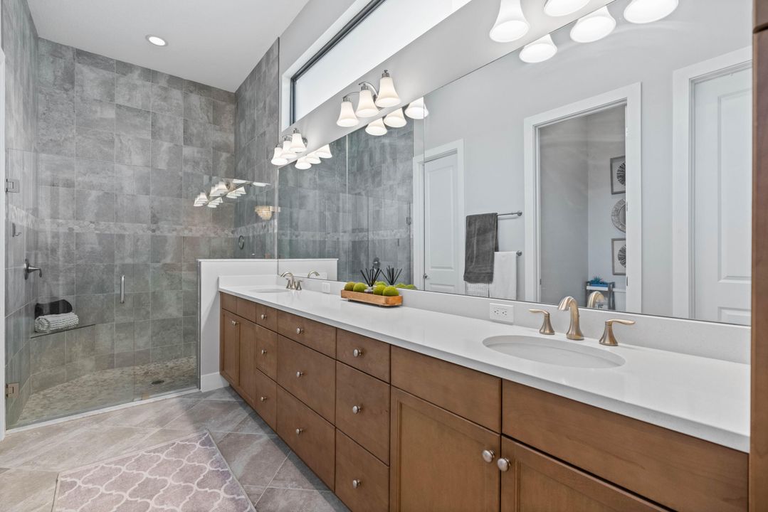 For Sale: $1,350,000 (3 beds, 3 baths, 2675 Square Feet)