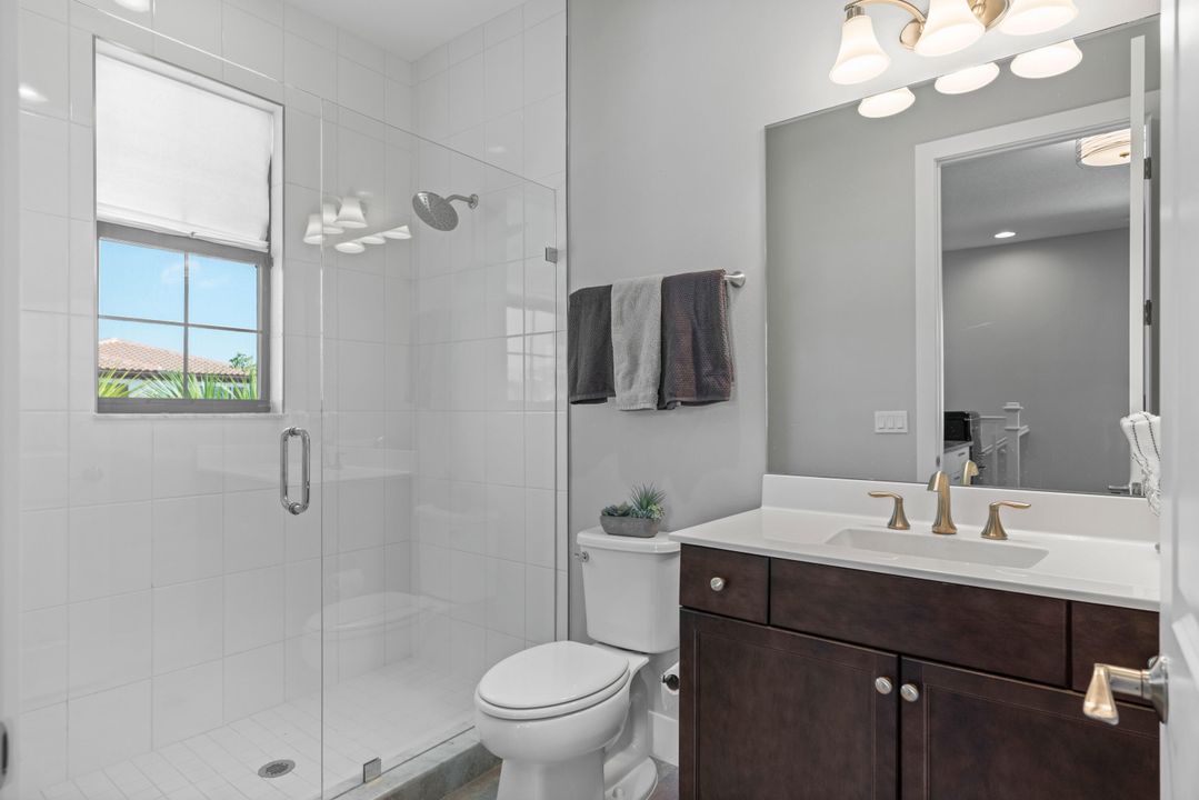 For Sale: $1,350,000 (3 beds, 3 baths, 2675 Square Feet)