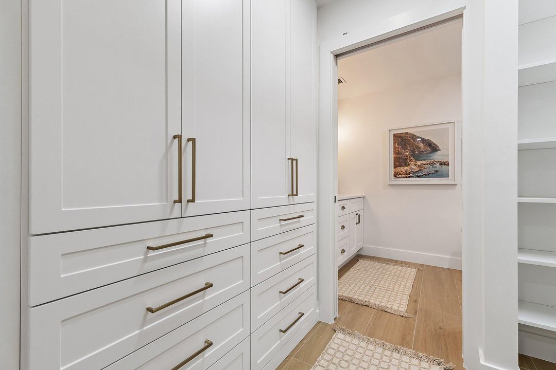 For Rent: $8,500 (2 beds, 2 baths, 1418 Square Feet)