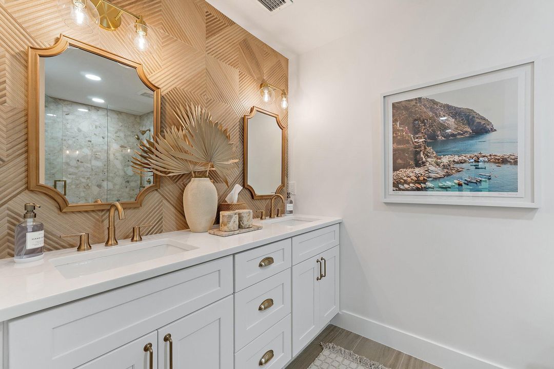 For Rent: $8,500 (2 beds, 2 baths, 1418 Square Feet)