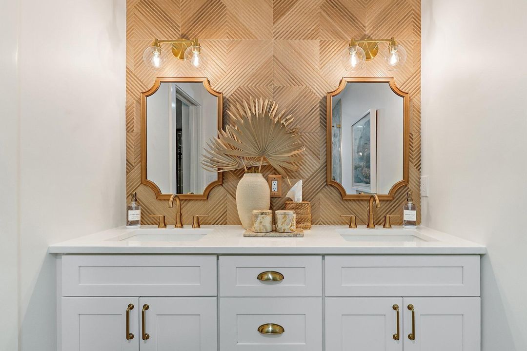 For Rent: $8,500 (2 beds, 2 baths, 1418 Square Feet)