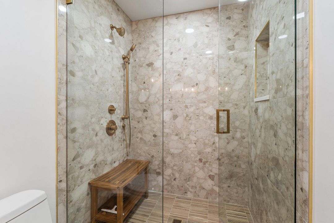 For Rent: $8,500 (2 beds, 2 baths, 1418 Square Feet)