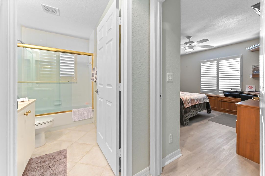 For Sale: $409,900 (3 beds, 2 baths, 1736 Square Feet)