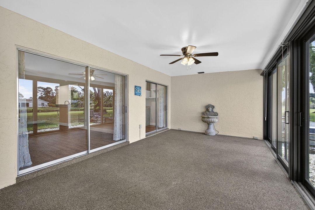 For Sale: $296,000 (2 beds, 2 baths, 1295 Square Feet)