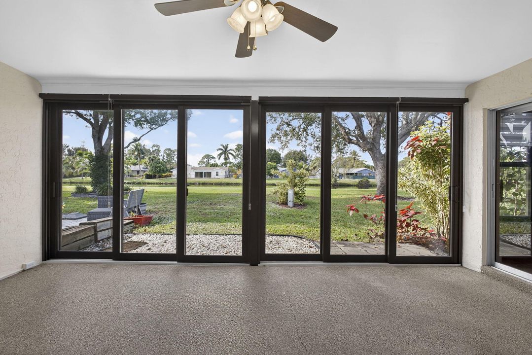 For Sale: $296,000 (2 beds, 2 baths, 1295 Square Feet)