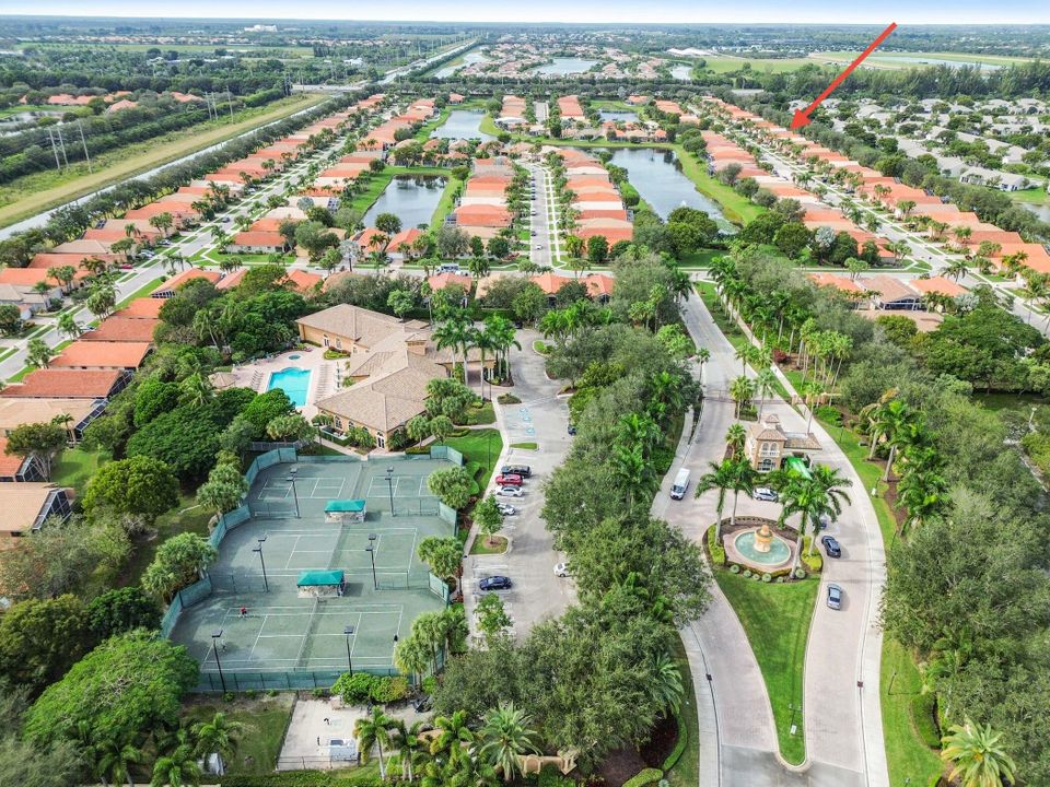 For Sale: $409,900 (3 beds, 2 baths, 1736 Square Feet)