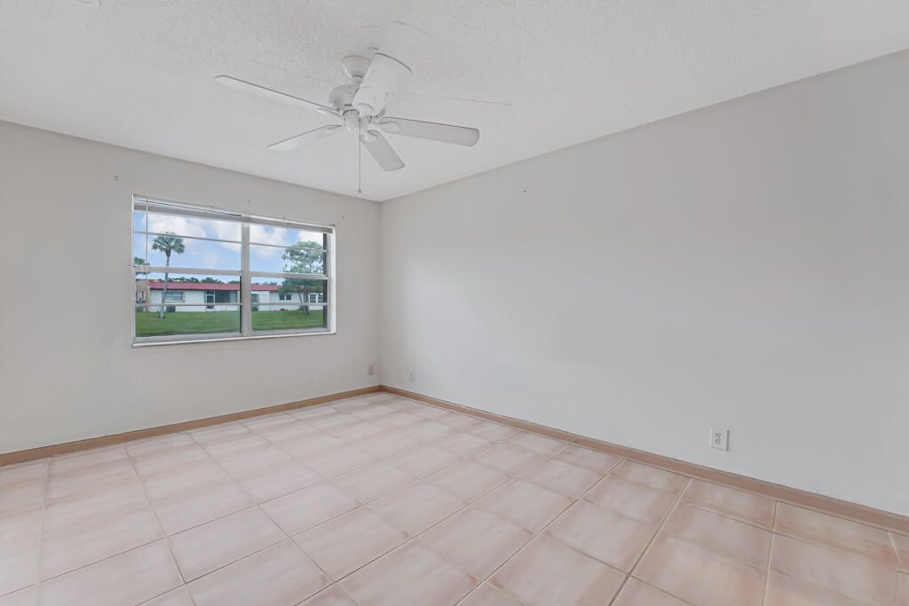 En Venta: $119,900 (2 camas, 2 baños, 888 Pies cuadrados)