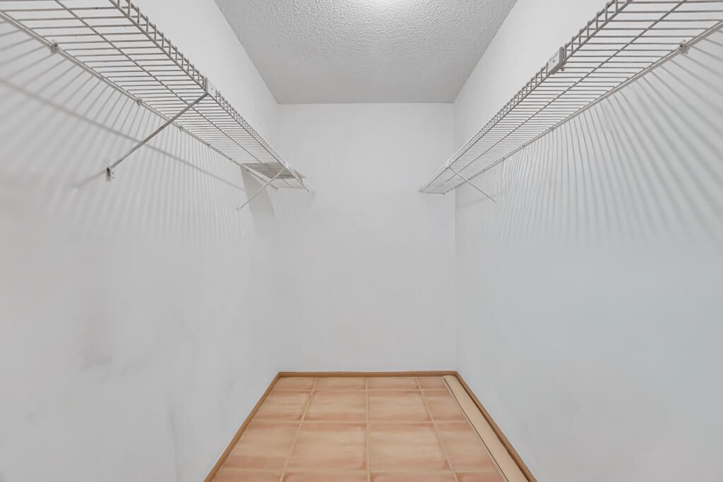 En Venta: $119,900 (2 camas, 2 baños, 888 Pies cuadrados)