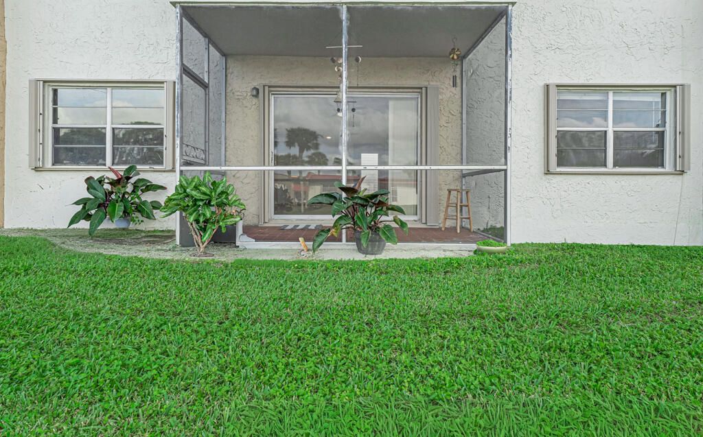 En Venta: $119,900 (2 camas, 2 baños, 888 Pies cuadrados)