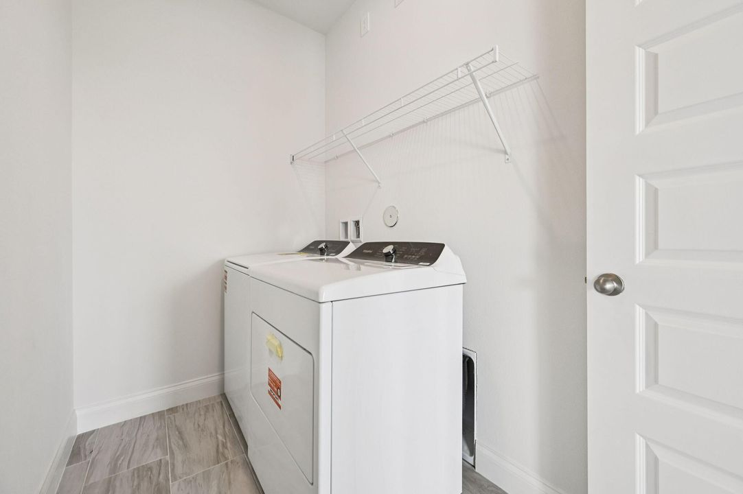 For Sale: $499,580 (4 beds, 2 baths, 2830 Square Feet)