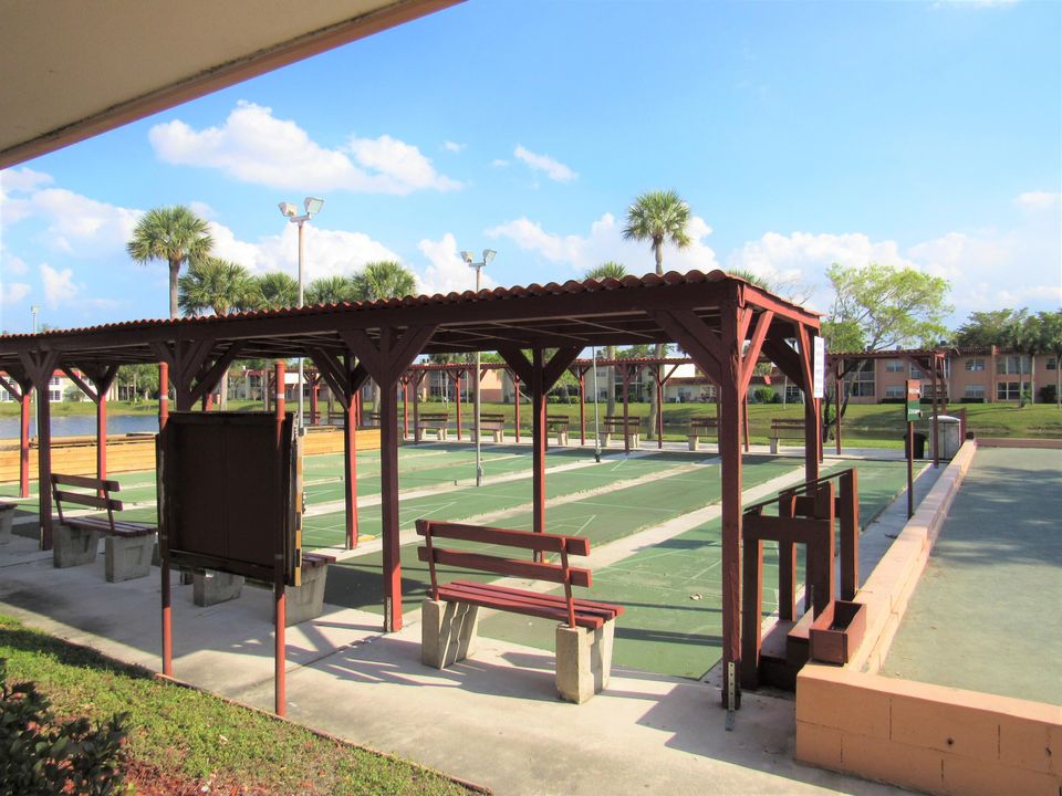 En Venta: $119,900 (2 camas, 2 baños, 888 Pies cuadrados)