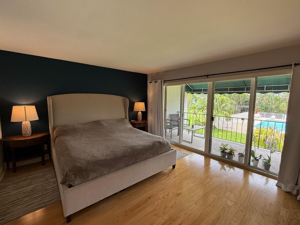 For Rent: $5,500 (3 beds, 2 baths, 1624 Square Feet)